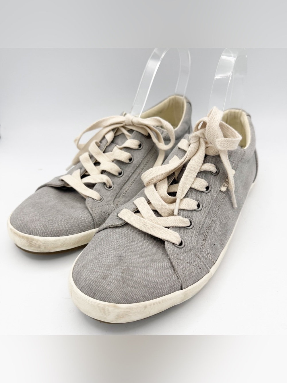 Taos Footwear Star Grey Wash Canvas Sneakers Size 11